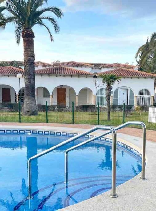 Bungalow Para 6 Pax A 7 Minutos De Playa Albir L'Alfas del Pi Extérieur photo
