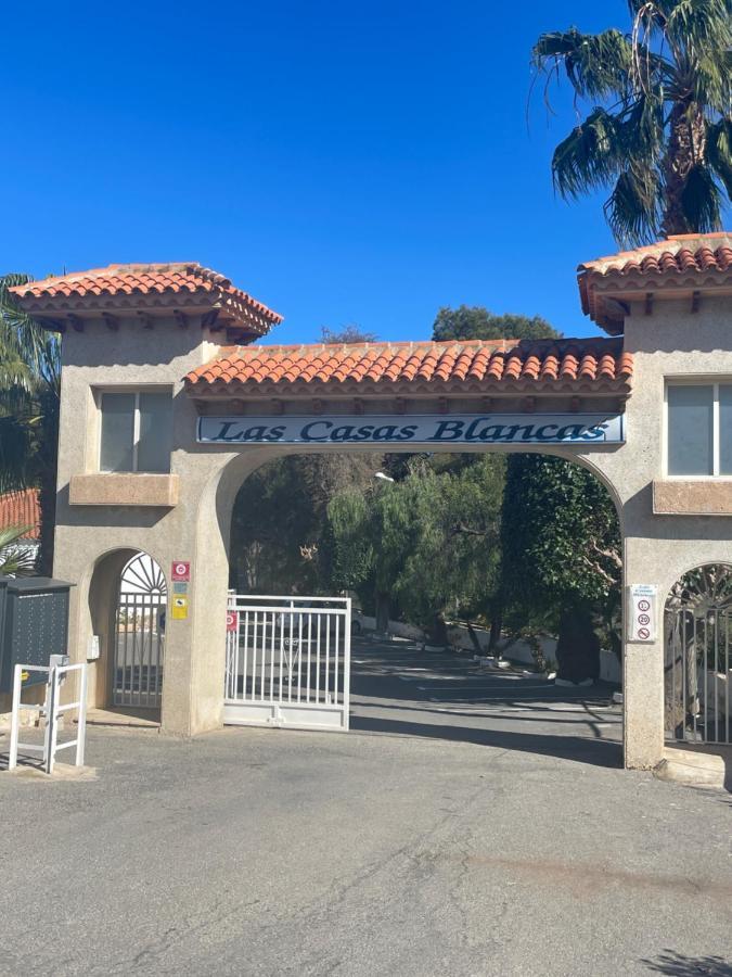 Bungalow Para 6 Pax A 7 Minutos De Playa Albir L'Alfas del Pi Extérieur photo