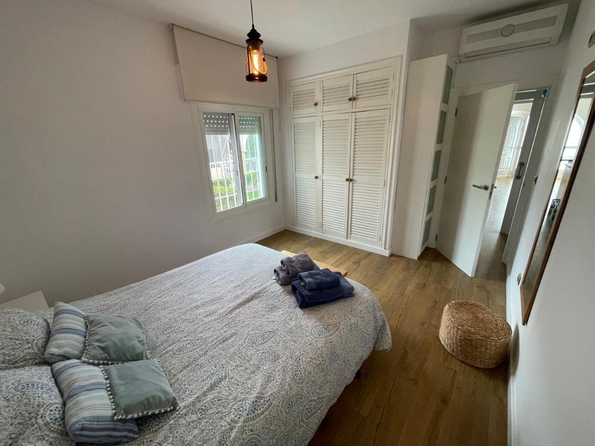 Bungalow Para 6 Pax A 7 Minutos De Playa Albir L'Alfas del Pi Extérieur photo